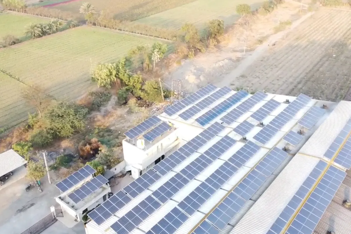 A rooftop solar plant installed by Bhanu PV Solar